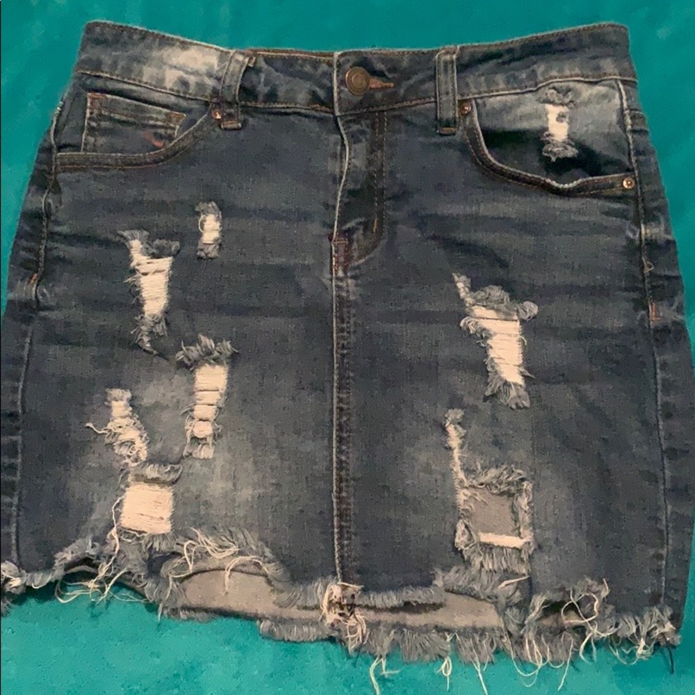 mini skirt